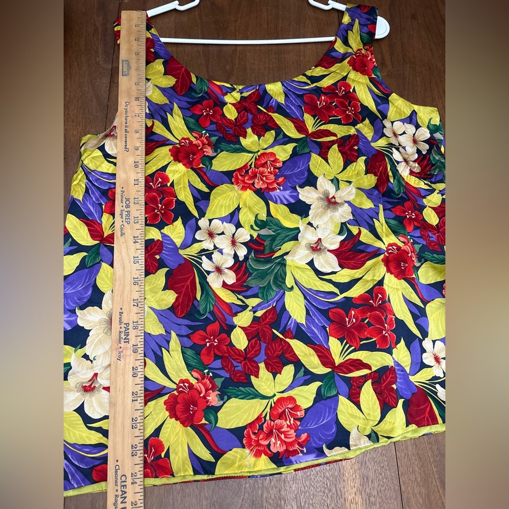 100% Silk Valerie Stevens Vibrant Floral Tank Top - Red, Yellow, Purple - Picture 4 of 5